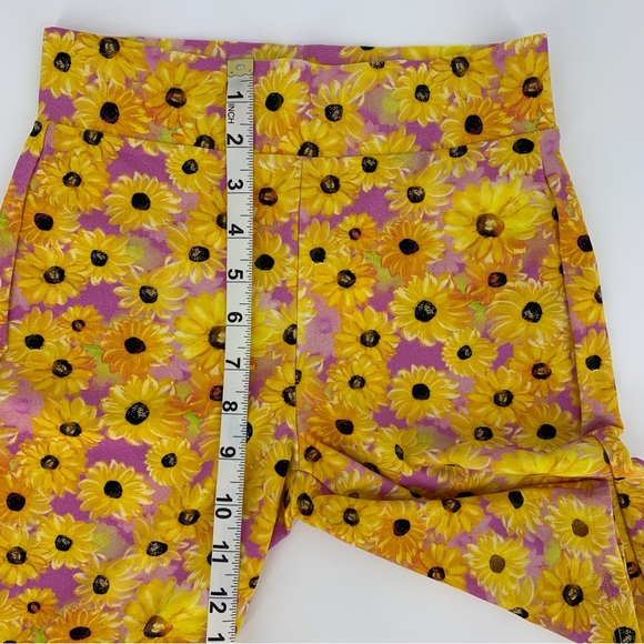 Zara NWT Bright Yellow Sunflower Print Biker Style Shorts, Small - Picture 12 of 16